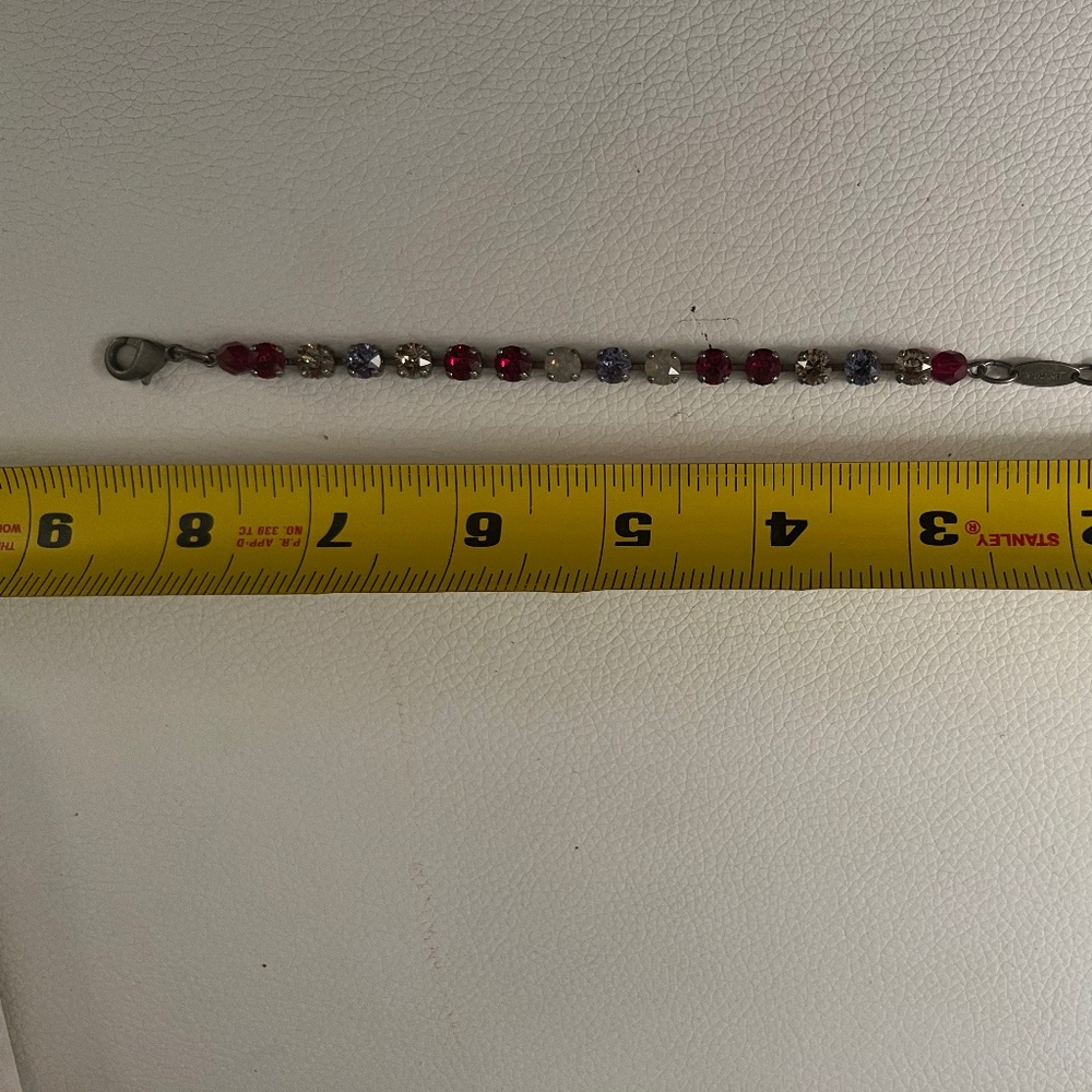 NWOT Sabika London Red Purple White Bracelet - Picture 3 of 5